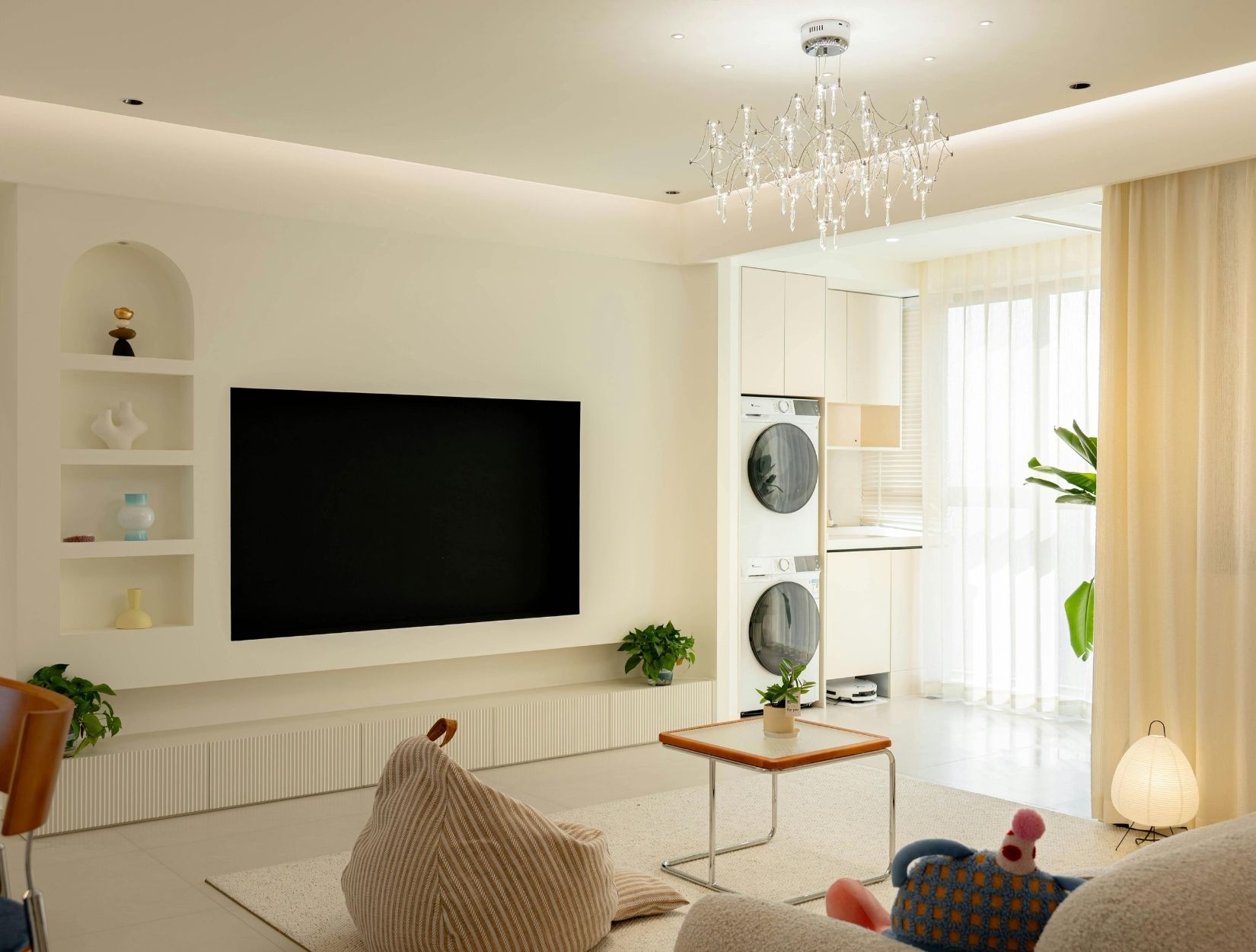 How can I book last-minute cleaning services?